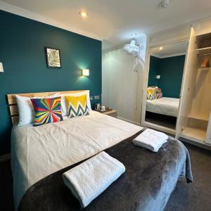 Double Room with Bathroom