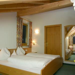 Berghotel Single Room