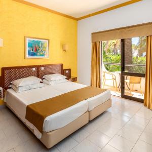 Double or Twin Room with Garden View