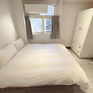 Superior Double Room with Window