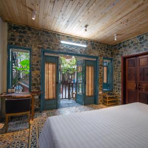 Superior Double or Twin Room with Garden View