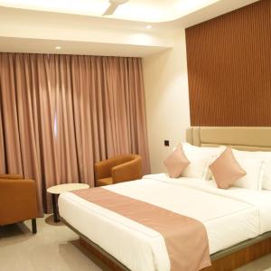 Family Suite - Complimentary shuttle pickup and drop to Sai Baba Temple