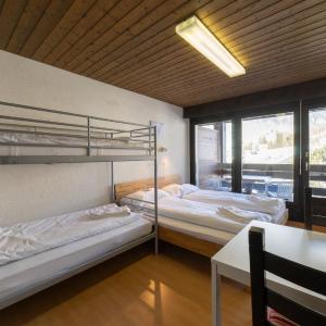 4-Bed Room with privat bathroom on same floor
