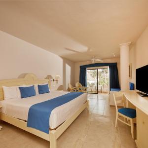 1 King Bed Junior Suite SGL