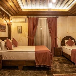 Triple Room with Private Garden Balcony