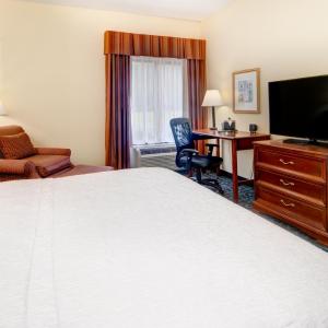 King Room with Spa Bath