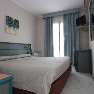 Standard Double or Twin Room with Balcony