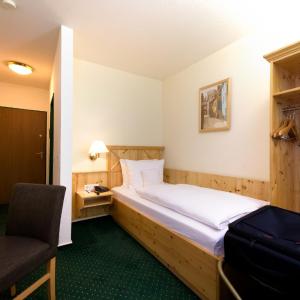 Small Single Room
