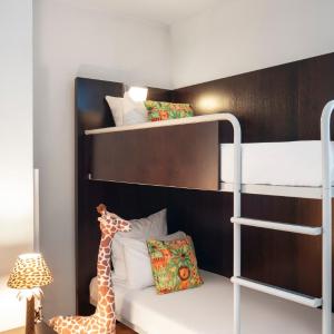 Prestige Suite (6 People + 1 Child)