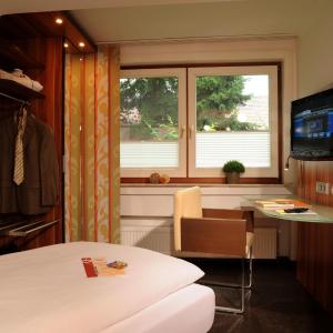 Classic Single Room