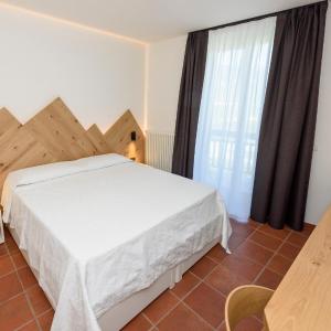 Double or Twin Room with Balcony