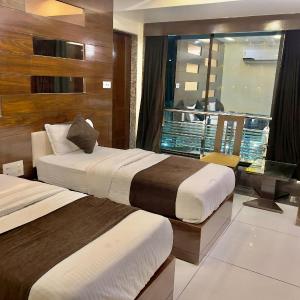 Deluxe Double Room with Balcony