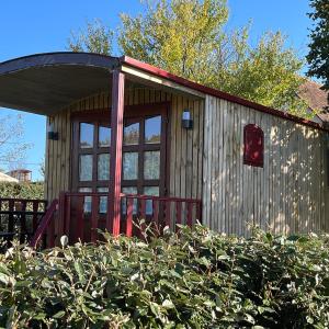 Wooden Caravan (2 Adults and 2 Children)