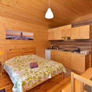 One-Bedroom Cottage