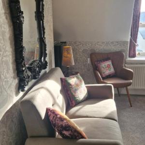Family Room (2 Adults + 1 Child)