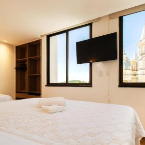 Suite with City View