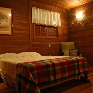 Chalet (2 Adults)