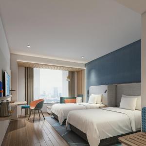 Double Room with Mobility Accessible Roll In Shower