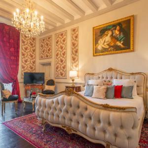 Deluxe Room Castle