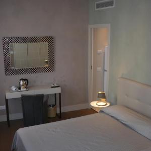 Double Room with Canal View  - Separate Building
