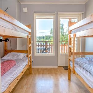 One-Bedroom Apartment (4 Adults)