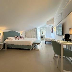 Double Room with Terrace