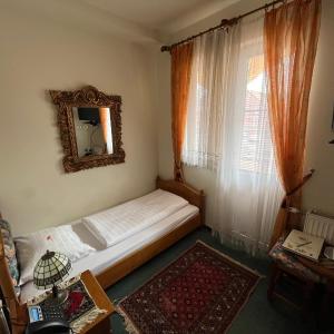 Small Single Room