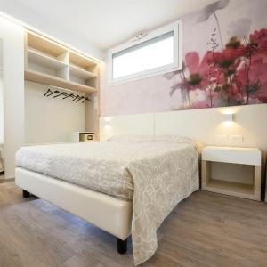 Deluxe Suite with Sea View