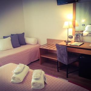 Basic Triple Room