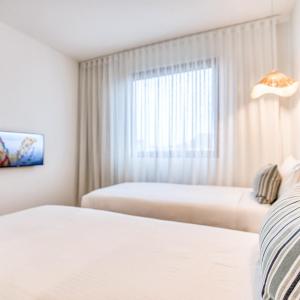 2 Bedroom Deluxe Apartment