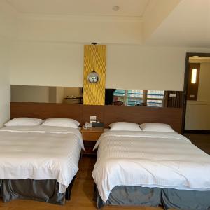 Twin Room with View