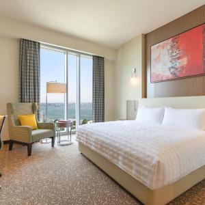 Sea View King Room Beach Access
