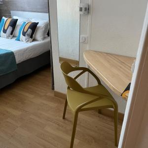 Budget Double Room with patio view