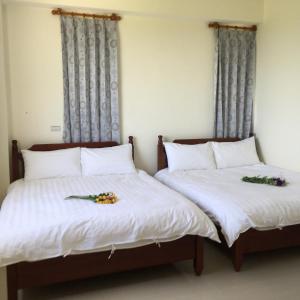 Standard Queen Room with Two Queen Beds