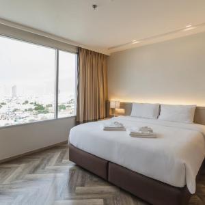 One-Bedroom Exclusive