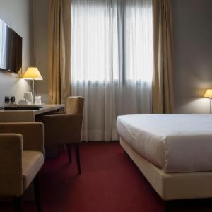 Basic Double Room
