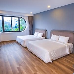 Quadruple Room with Sea View