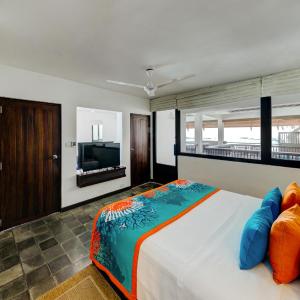 Corner Suite Ocean View with Balcony & Jacuzzi - 10% discount on F&B, 15% on SPA
