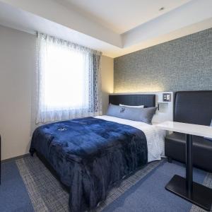 Single Room with Shower Booth - Smoking