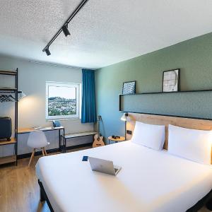Standard Single Room with Double Bed