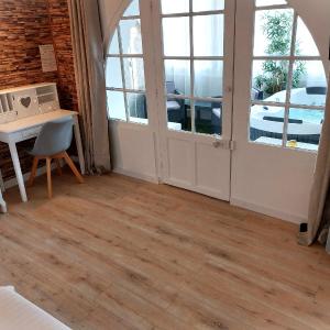 Double Room with Jacuzzi