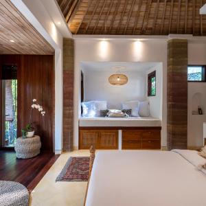 Suite with River View