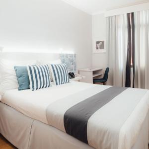 Small Single Room