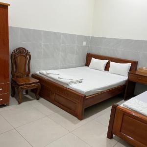 Triple Room with Shared Bathroom