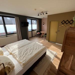 Large Twin Room