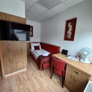 Economy Single Room