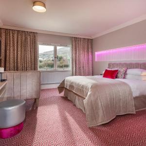 Signature Suite