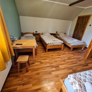 Quadruple Room with Private Bathroom