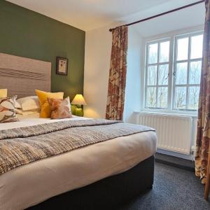 King Room with Mountain View