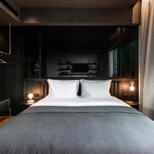 Deluxe Triple Room with Balcony